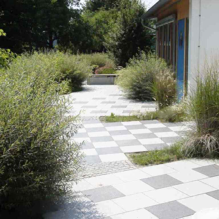 https://www.landschaftsarchitekt-haas.de/wp-content/uploads/2012/04/017-111.jpg