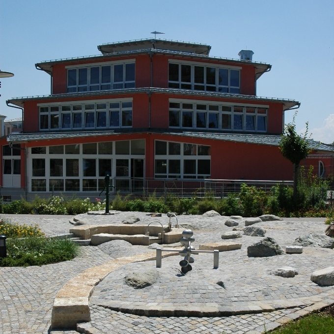 https://www.landschaftsarchitekt-haas.de/wp-content/uploads/2012/04/137-131.jpg